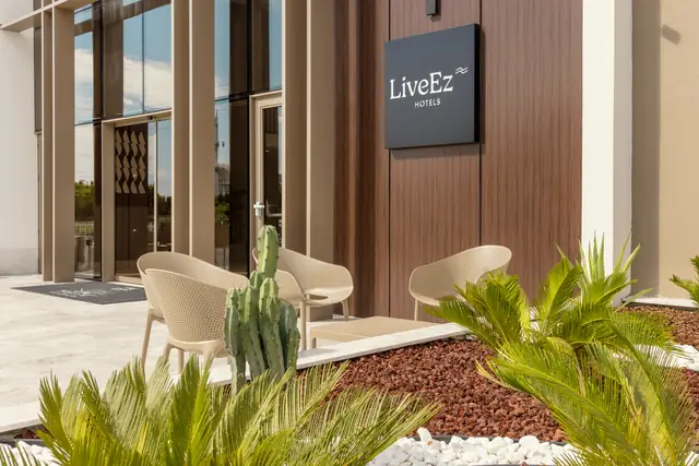 Prive Side Suite & Spa Hotel girişi